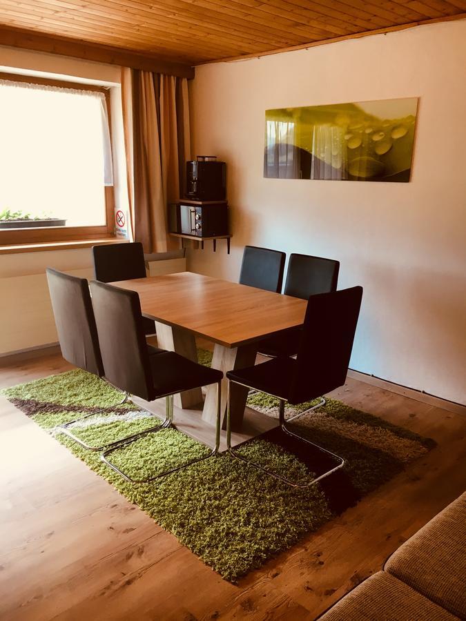 Apartment Alpenwelt ノイシュティフト・イム・シュトゥーバイタール エクステリア 写真